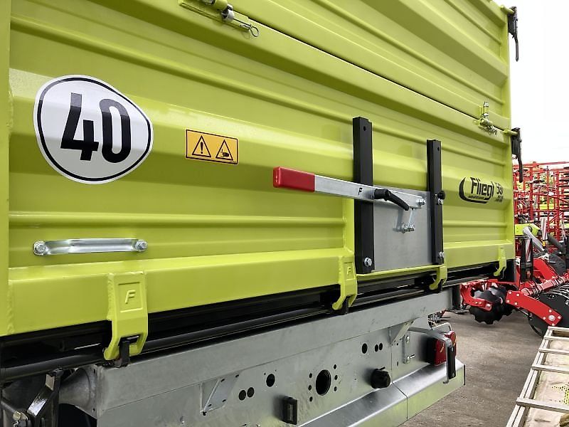 Fliegl TDK 140 *15 JAHRE CNOB*