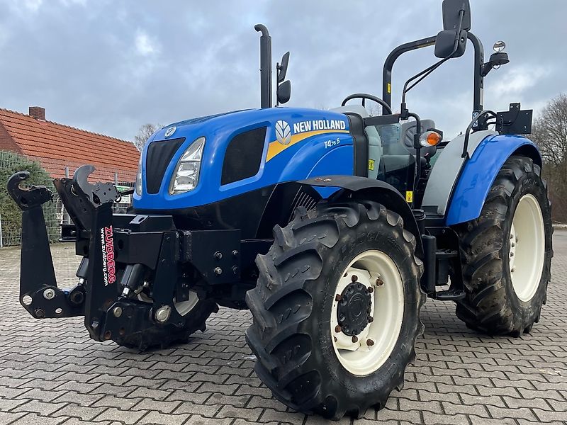 New Holland T4. 75S