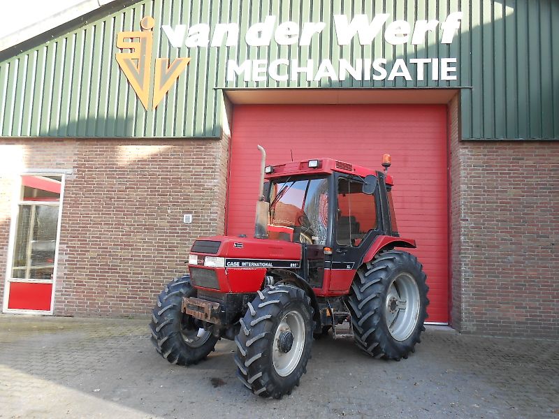 IHC-International 895 XLA