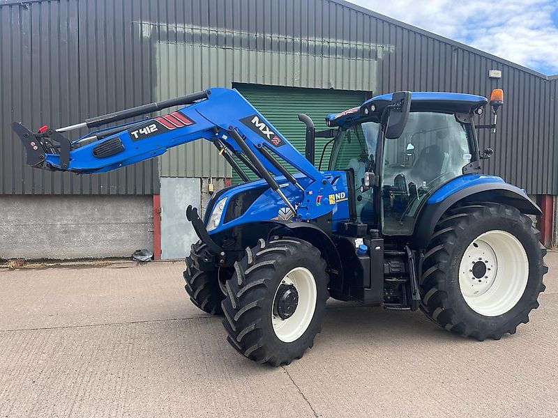 New Holland T6