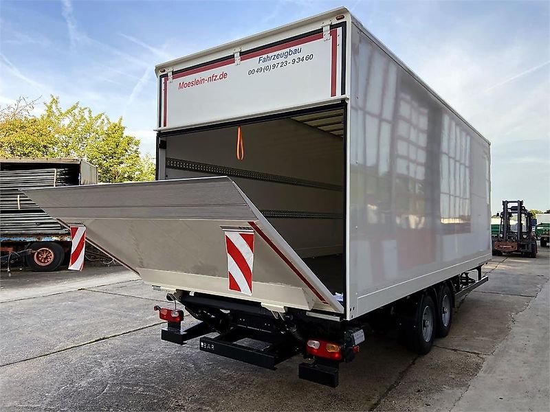 Möslein TKO105 D-L 7 m Tandem Koffer, Ladebordwand 1,5 t