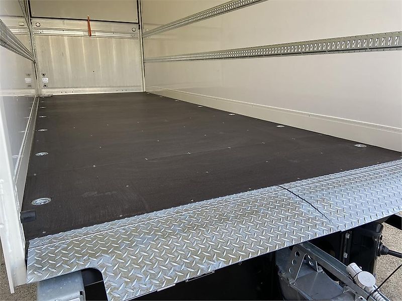 Möslein TKO105 D-L 7 m Tandem Koffer, Ladebordwand 1,5 t