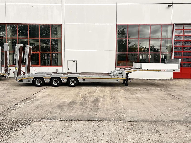 Möslein ST 3 3 Achs Satteltieflader neu