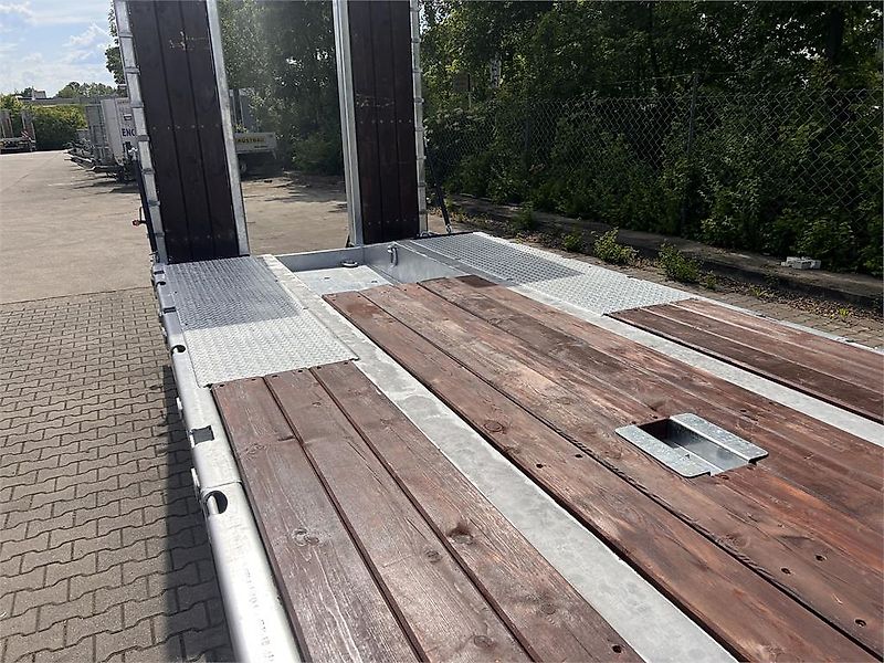 Möslein T4 VB H1 gerade neuer 4 Achs Tieflader gerade hyd