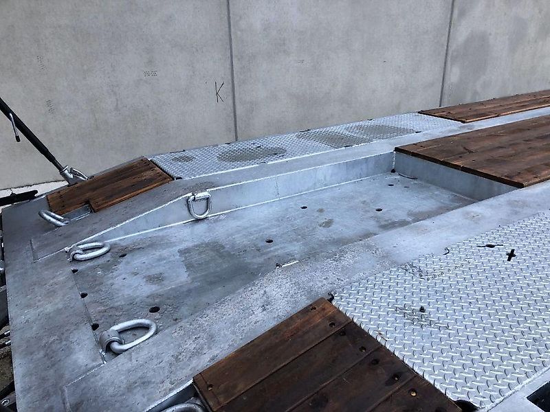 Möslein T4 VB H1 gerade neuer 4 Achs Tieflader gerade hyd