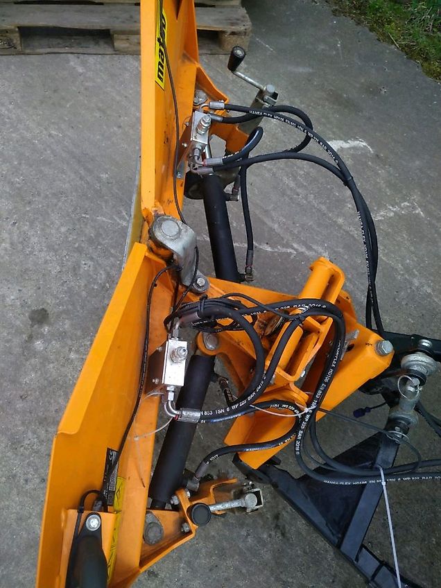 John Deere 1585 TerrainCut