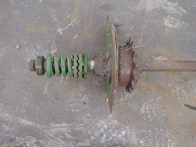 John Deere Schüttlerwelle 970, Versand möglich