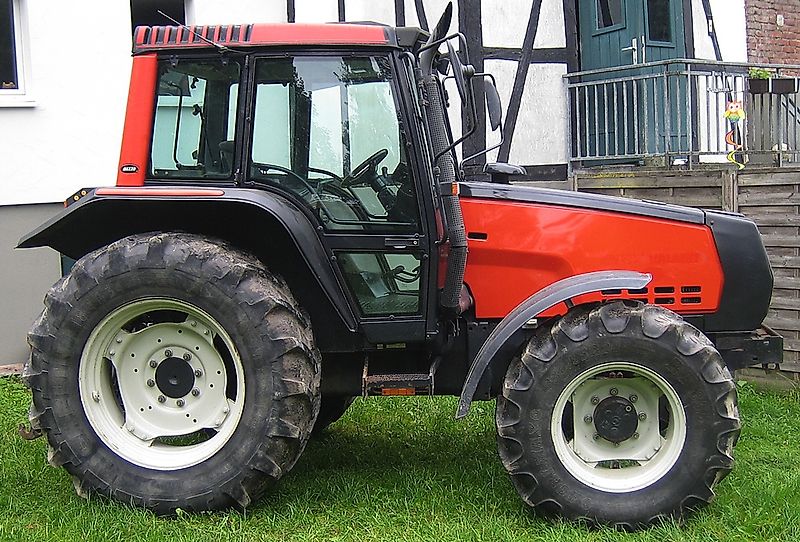 Valtra 6200