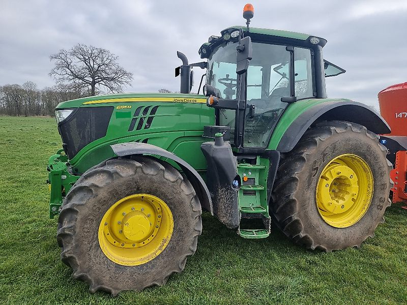 John Deere 6195 M