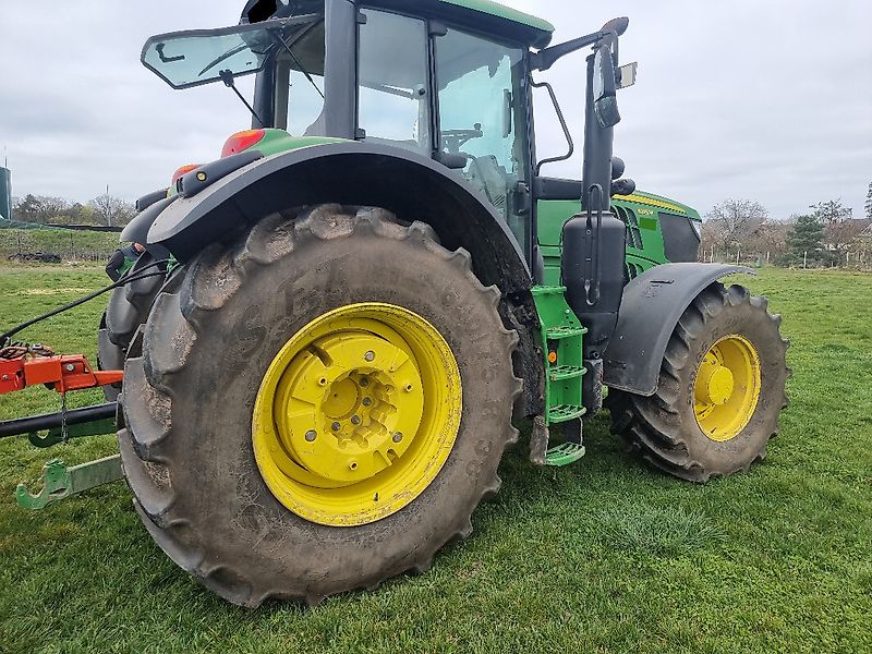 John Deere 6195 M
