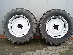 Reifen m. Felgen 18.4 R38 für Deutz DX6.10,6.30,6.05,6.06,DX110