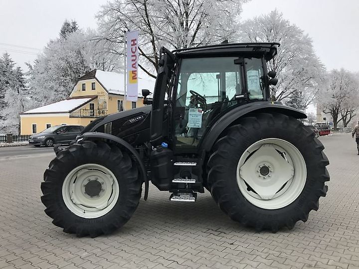 Valtra Traktoren gebraucht oder neu kaufen traktorpool.de