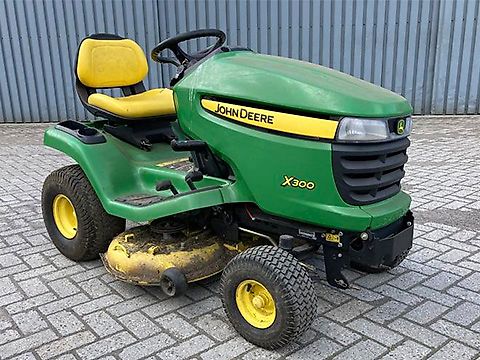 36+ Aufsitzmäher Gebraucht John Deere, John deere