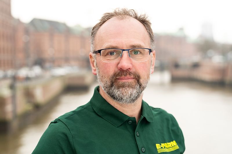 Ansprechpartner Herr Zdenek Svoboda